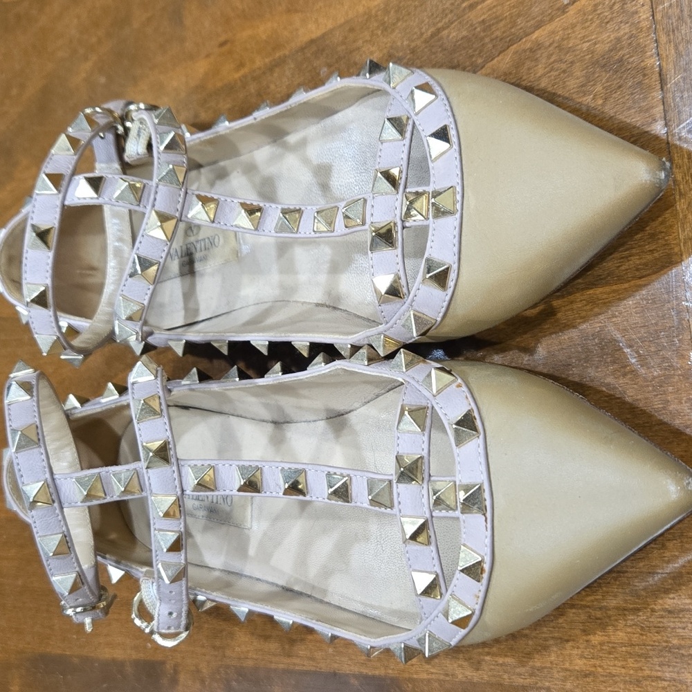 Valentino Cage flats